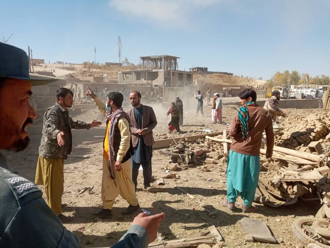 انفجار در افغانستان؛ ۱۲ غیرنظامی کشته و بیش از ۱۰۰ نفر زخمی شدند