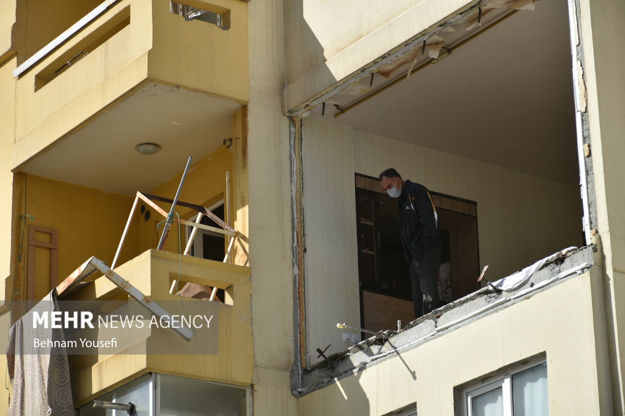 تخریب ۶ واحد مسکونی در انفجار گاز در اراک
