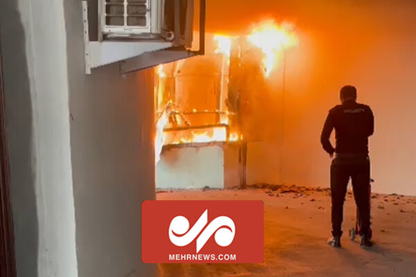 تصاویری از آتش سوزی در پاساژ لیدوما تهران