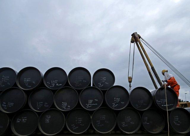 جهش قیمت نفت با گزارش خوشبینانه تورم ایالات متحده