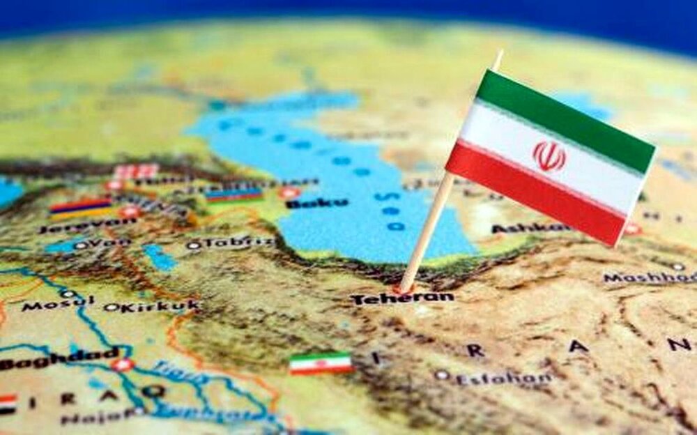 بودجه‌های ایران ضد توسعه‌ای تدوین می‌شود/سیگنال قیمت دلار آزاد به بازارها چیست؟