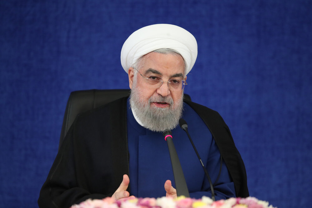روحانی: ترامپ احمق پیغام داد ۴ تا ونتیلاتور به شما می‌دهیم