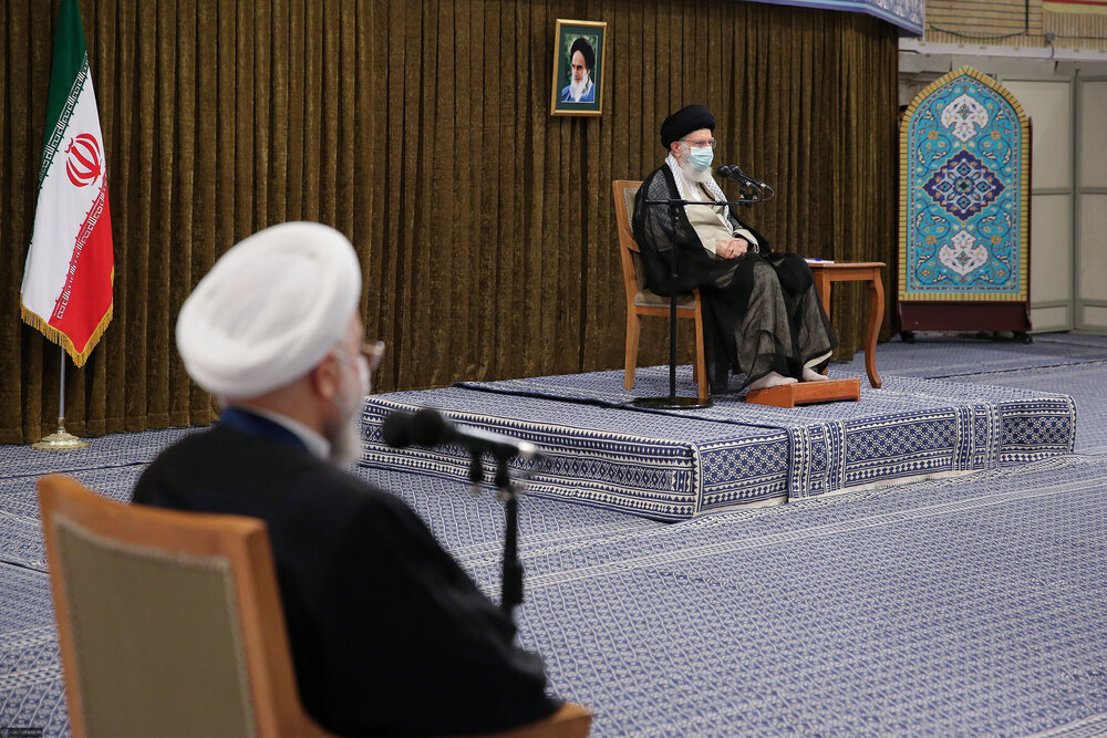 گزارش مهم روحانی به رهبر انقلاب درباره مقابله با تحریم نفتی، توطئه اقتصادی و …