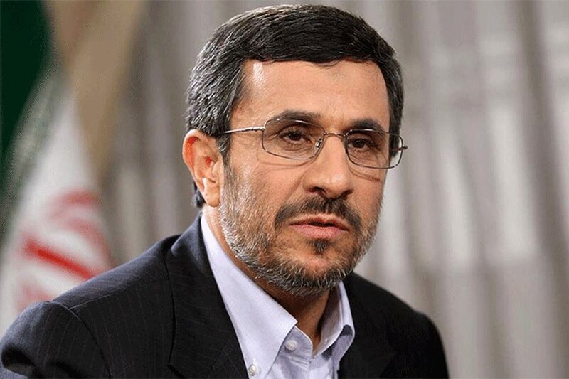 ببینید | محمود احمدی نژاد و تبریک سال نو میلادی به زبان انگلیسی