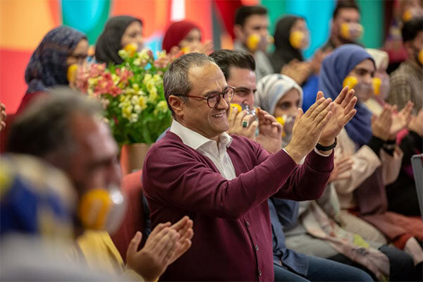 شما نظر دادید/ مجری «خندوانه» انگار در این دنیا زندگی نمی‌کند