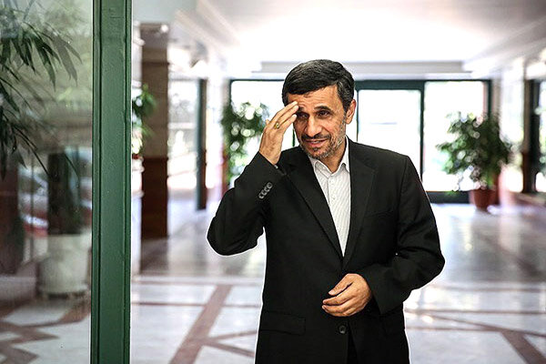 نگاهی به کارنامه اقتصادی دولت نهم و دهم/ قیمت‌ها در ابتدا و انتهای دوره احمدی‌نژاد