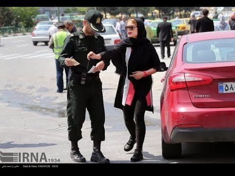 دبیر ستاد نهی از منکر : بدحجاب ها جریمه نقدی می‌شوند / بدحجابی جرم نیست ، تخلف است