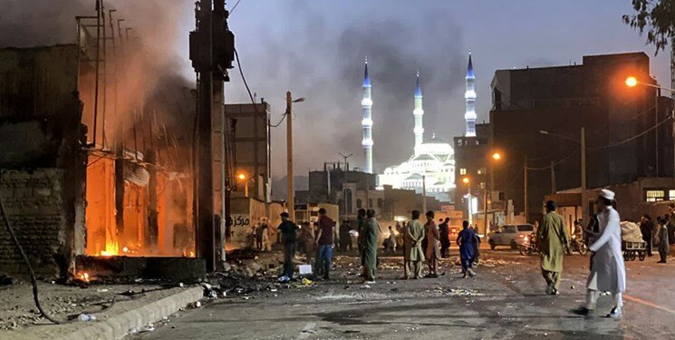 نماینده زاهدان : پزشکی قانونی کشته‌های حادثه هفته پیش این شهر را ۲۵ نفر اعلام کرده / قول داده‌اند ، به ناحق کشته شدگان را جزو شهدا بیاورند