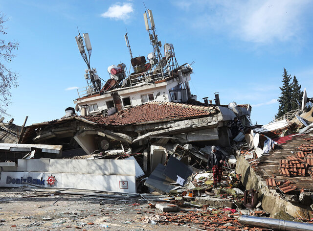 افزایش جان‌باختگان و مصدومان زلزله در ترکیه