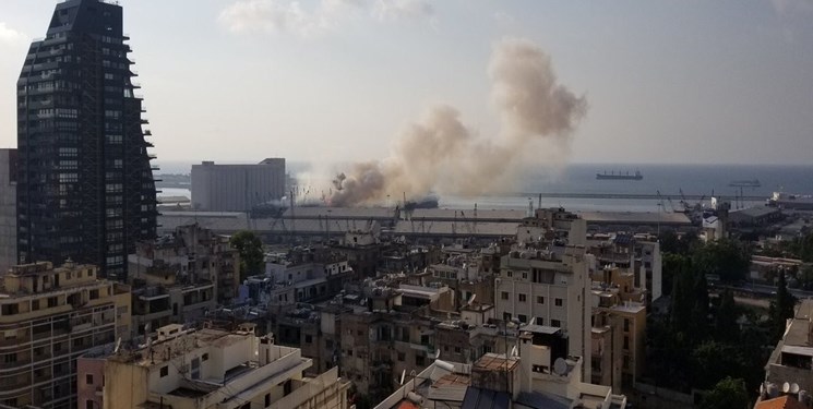 وقوع انفجار مهیب در بندر بیروت لبنان / فیلم