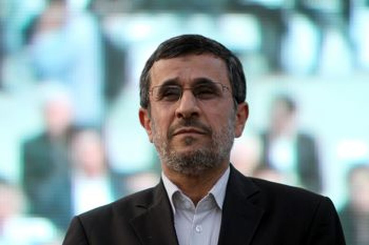 چرا احمدی‌نژاد درگذشت شجریان را تسلیت نگفت؟
