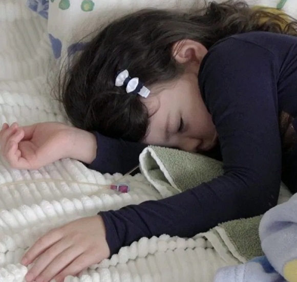بیماری مرموزی که کودکان را به خواب می‌برد!