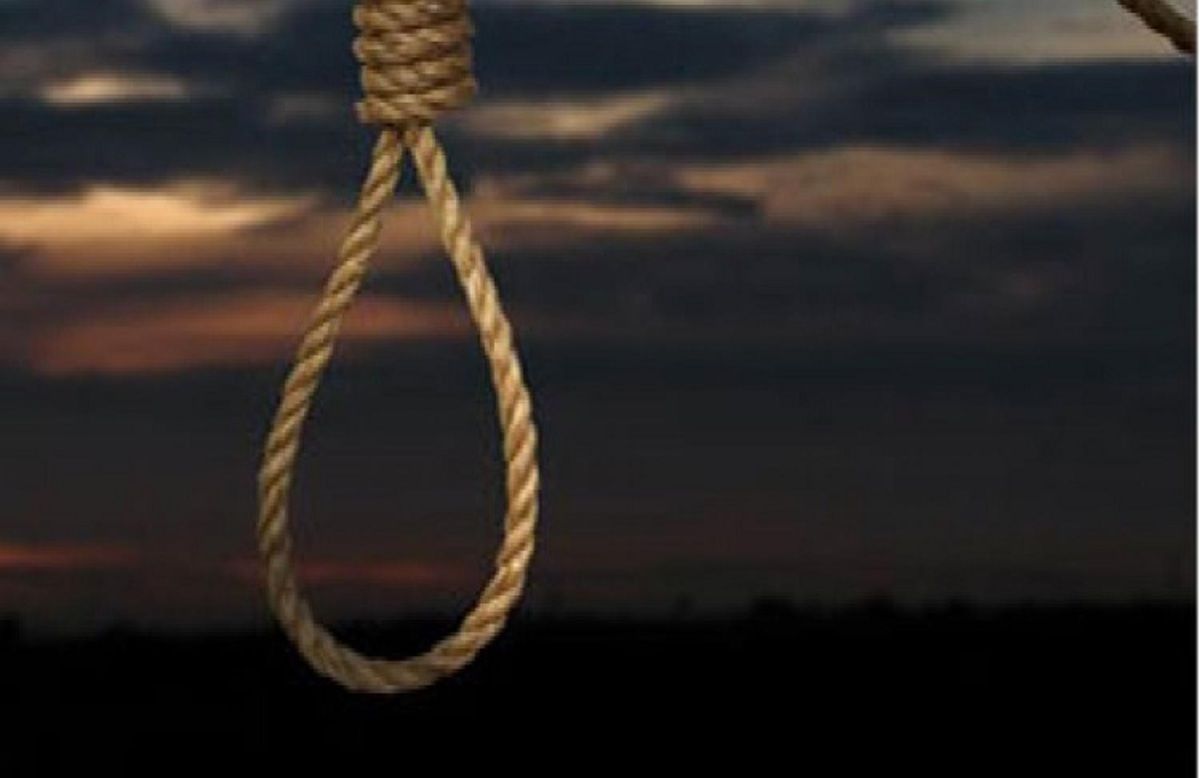 قاتلان 5 عضو یک خانواده در شهر رشت به دار مجازات آویخته شدند